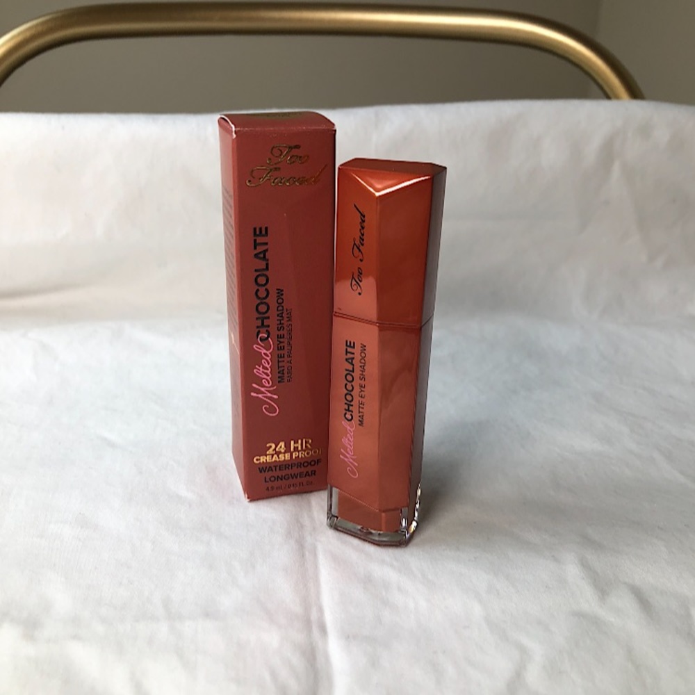 Melted Chocolate Matte Eyeshadow